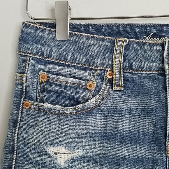 American Eagle denim jean distressed ripped holes rips shorts size 0 - Picture 2 of 8